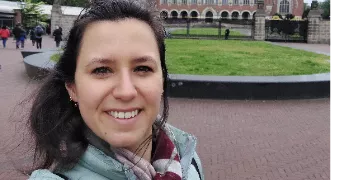 jenny pet sitter à PARIS 08 75008