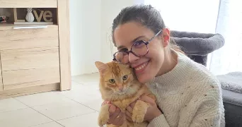 carla cat sitter à THOUARE SUR LOIRE 44470