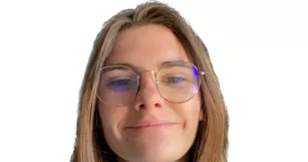 léa pet sitter à MARSEILLE 08 13008