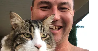 christophe pet sitter à TOUSSIEUX 01600