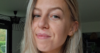 corentine pet sitter à SIVRY ANTE 51800_0