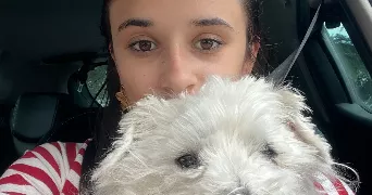 margaux pet sitter à LA TOUR D AIGUES 84240