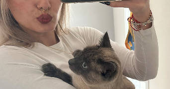 enora pet sitter à JOLIVET 54300_2