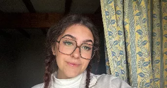 chloe pet sitter à PELISSANNE 13330