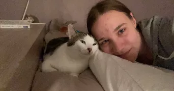 margot pet sitter à SAULX LES CHARTREUX 91160
