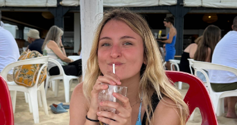 clara pet sitter à MERIGNAC 33700_1
