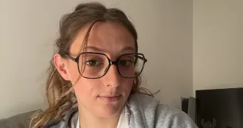 hélène pet sitter à HEROUVILLE ST CLAIR 14200
