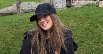 isis pet sitter à LE MUY 83490