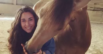 flora pet sitter à BISCARROSSE 40600