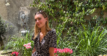 enza pet sitter à ST GERMAIN LES BELLES 87380_0