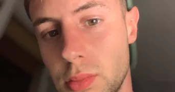 basile pet sitter à LA CELLE ST CLOUD 78170