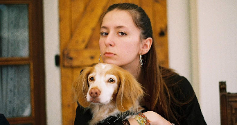 zoé pet sitter à FLEURY LES AUBRAIS 45400_0