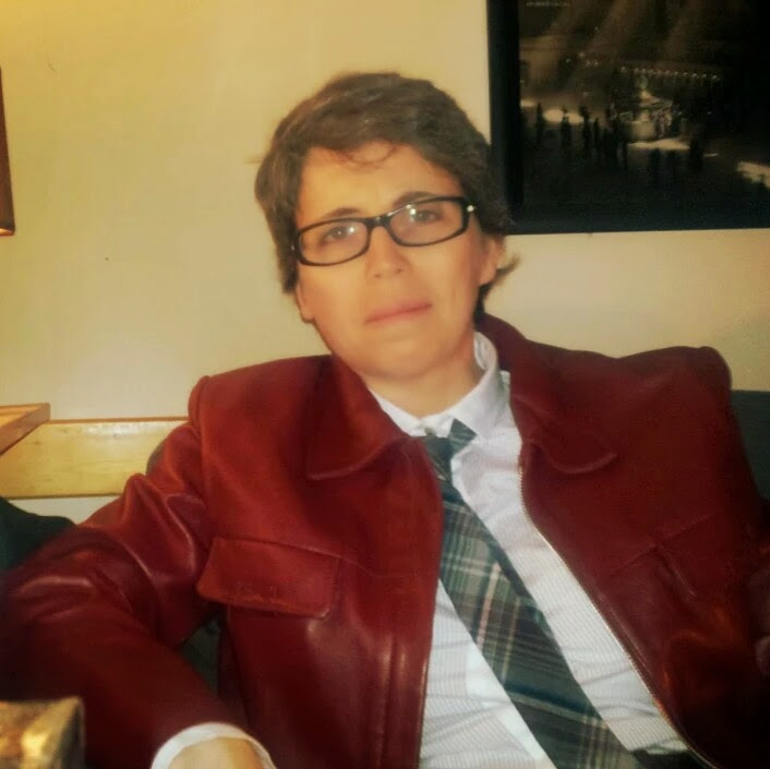 laurence pet sitter à Paris 75020_0