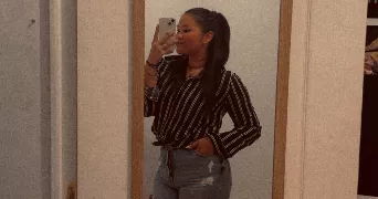 zoé pet sitter à LAVAL 53000