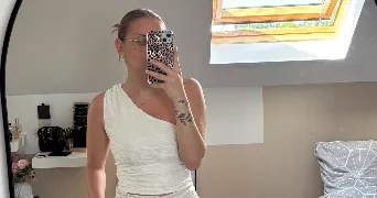 aline pet sitter à OSTRICOURT 59162