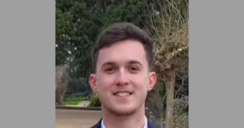 maxence pet sitter à DIVATTE SUR LOIRE 44450_0