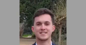 maxence pet sitter à DIVATTE SUR LOIRE 44450