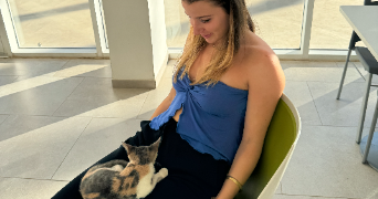 chloé pet sitter à PARIS 08 75008_3