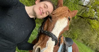 julie pet sitter à Andrésy 78570