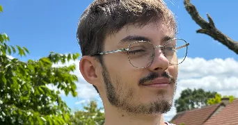 max pet sitter à TOURS 37000