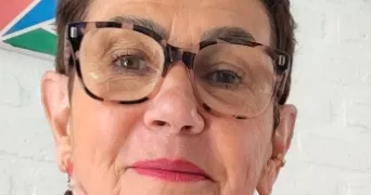 sabine dog sitter à BETHUNE 62400