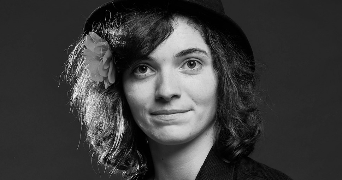 clémence pet sitter à LA MENITRE 49250_0