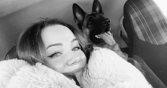 pauline pet sitter à CHAMARANDE 91730