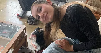 léa pet sitter à NOZAY 91620