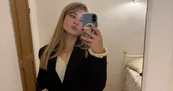 leane pet sitter à VAISON LA ROMAINE 84110