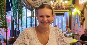 juliette pet sitter à MONT ST AIGNAN 76130