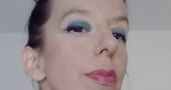 celine pet sitter à Saint-Genis-les-Ollières 69160