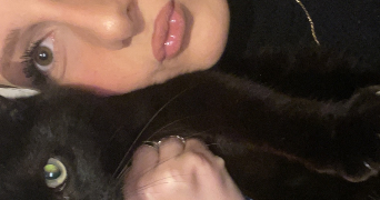 victoria pet sitter à ST RAPHAEL 83700_0