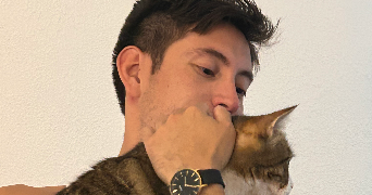 julian pet sitter à VINCENNES 94300_1