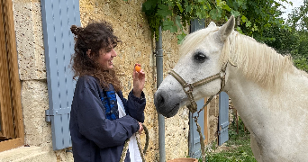 lucie pet sitter à PARIS 10 75010_0