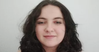 inès pet sitter à VERTOU 44120