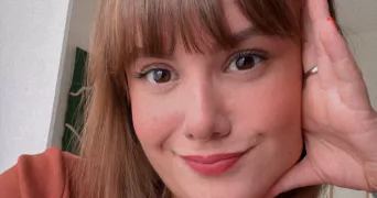 léa pet sitter à PARIS 13 75013