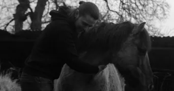 marius pet sitter à JOINVILLE LE PONT 94340