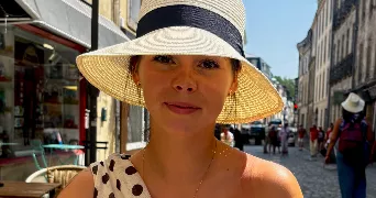 axelle pet sitter à PARIS 15 75015