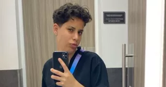 lazarina pet sitter à FONTAINEBLEAU 77300