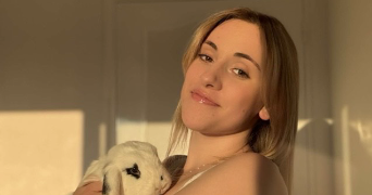 evannah pet sitter à SENS 89100_0