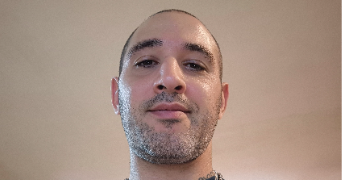 nicolas pet sitter à ROMAINVILLE 93230_0