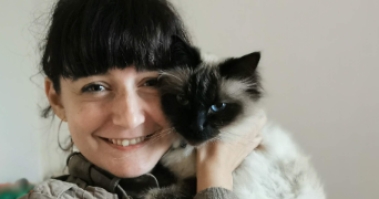 isabelle cat sitter à ST GENEST LERPT 42530_2