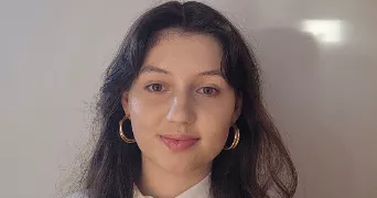 léa pet sitter à NOISY LE GRAND 93160