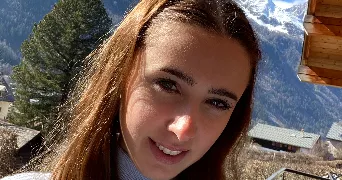 chloé pet sitter à CHENNEVIERES SUR MARNE 94430