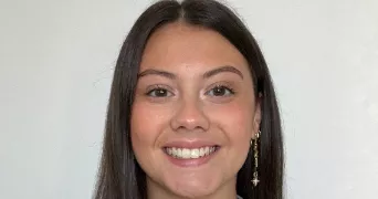 lena pet sitter à PARIS 02 75002