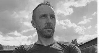 philippe pet sitter à SURESNES 92150