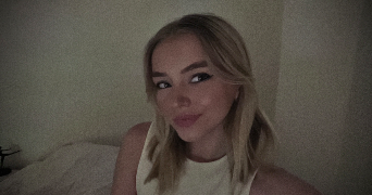 poppy pet sitter à LYON 01 69001_0