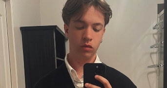 hugo pet sitter à ST JUST EN CHAUSSEE 60130_0