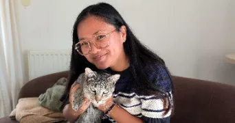 ajeng  cat sitter à TAVERNY 95150