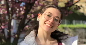 giovanna dog sitter à LYON 05 69005